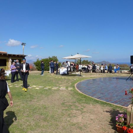 Is Bisus Guest House Castiadas Exterior photo